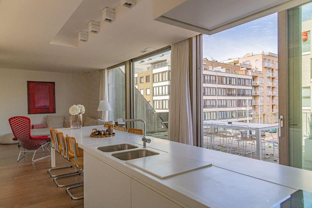 Prachtig & Ruim Luxe Appartement Brugge